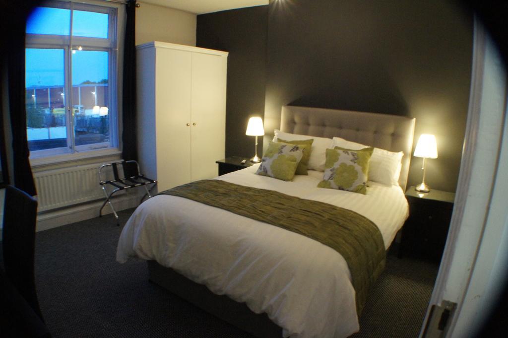 Grand Junction Arms Hotel Лондон Стая снимка